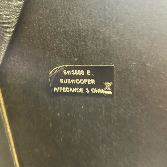 Home subwoofer by Philips 
Passive version - Picture 13 of 14